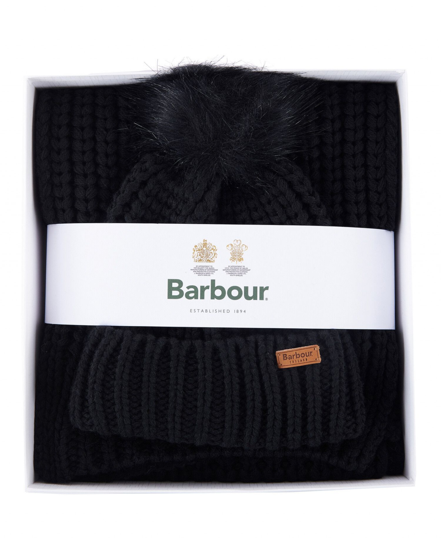 Barbour Saltburn Scarf And Beanie Black